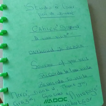 Un A Louer Ds Un Endroit Calme Pres De La De