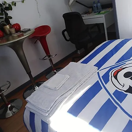 Appartamento Un à Louer Ds Un Endroit Calme Près De La De