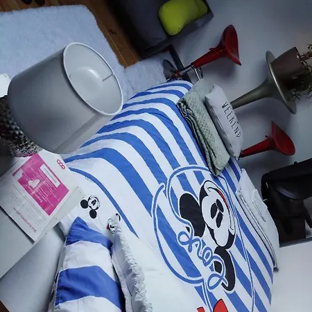 Un A Louer Ds Un Endroit Calme Pres De La De Apartment