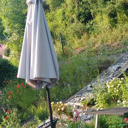 Appartamento Un à Louer Ds Un Endroit Calme Près De La De